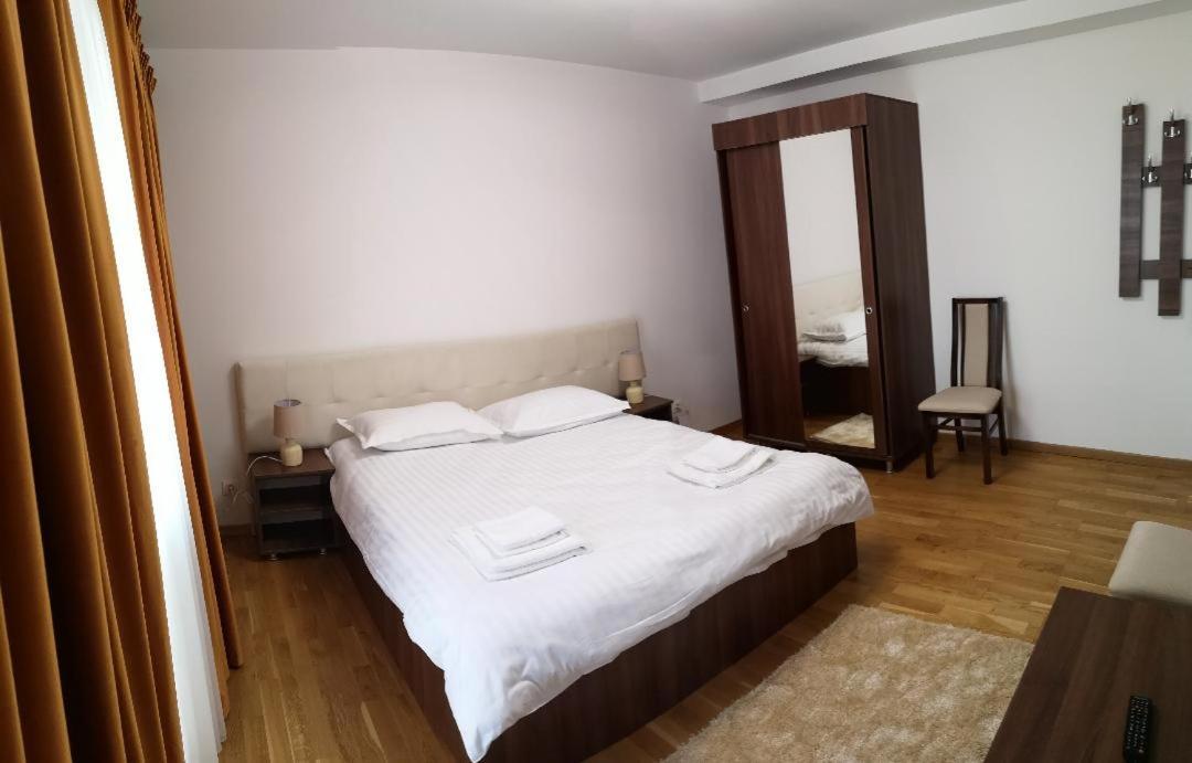 Passa Tempo Suceava Exterior foto